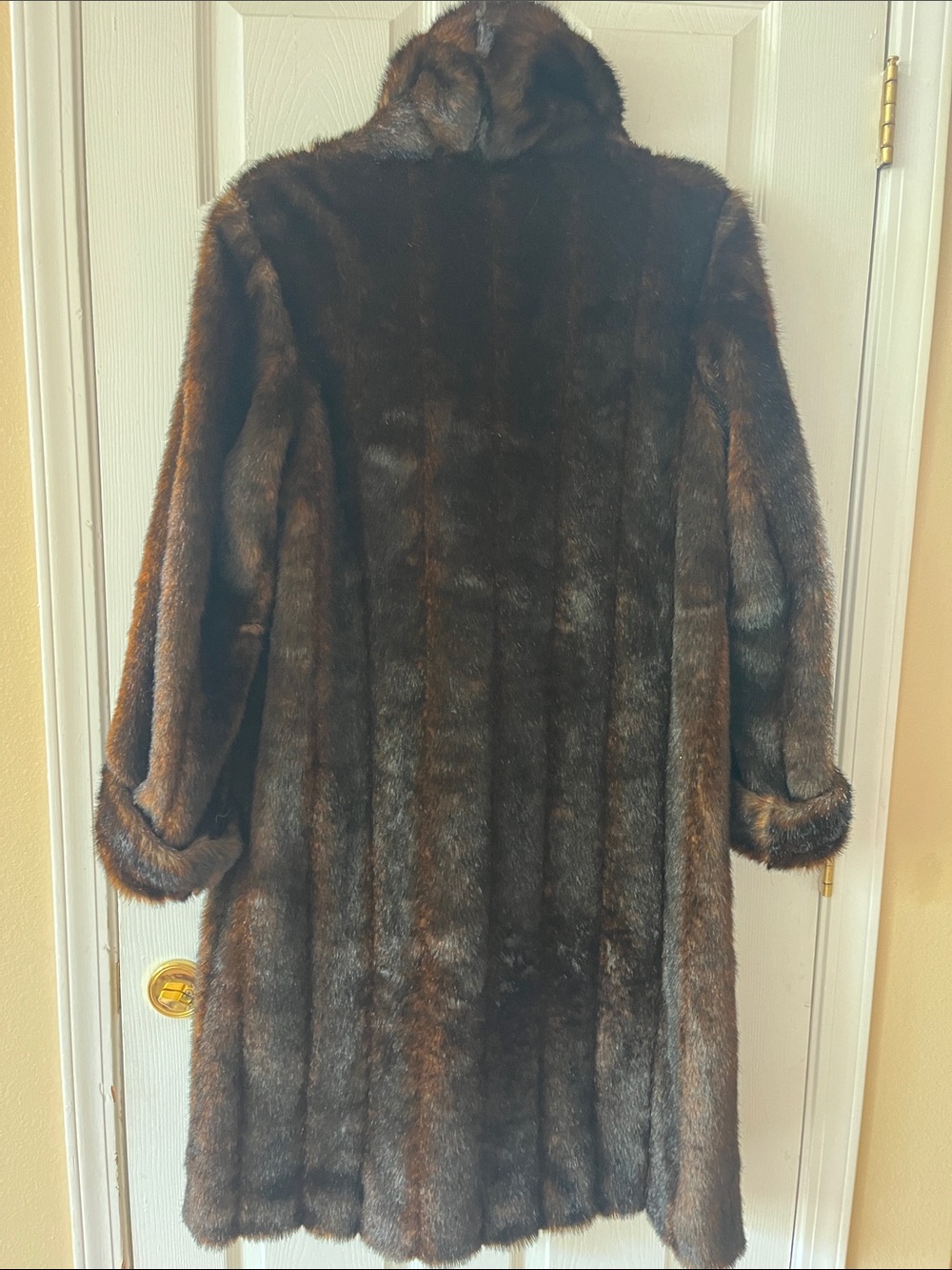 Pamela McCoy Brown Faux Mink Fur Coat - Picture 5 of 5